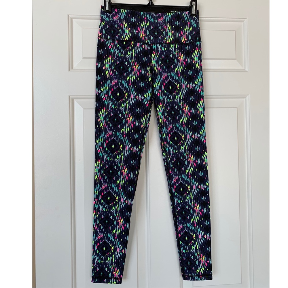VS Sport Knockout Leggings Size XS
